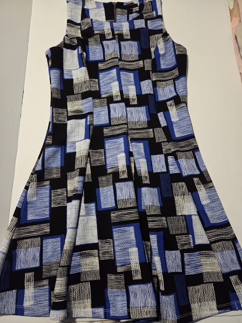 Sleeveless Geotmetric Mini Dress